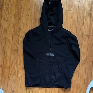 **b2g1** Under Armour Black Pullover Hoodie